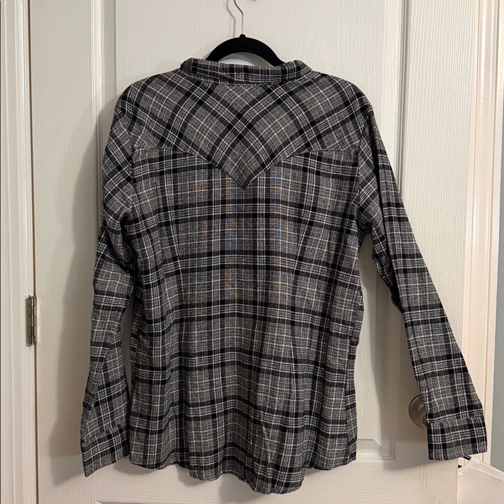 Wrangler Western Plaid Snap Shirt – NWT - Picture 3 of 7